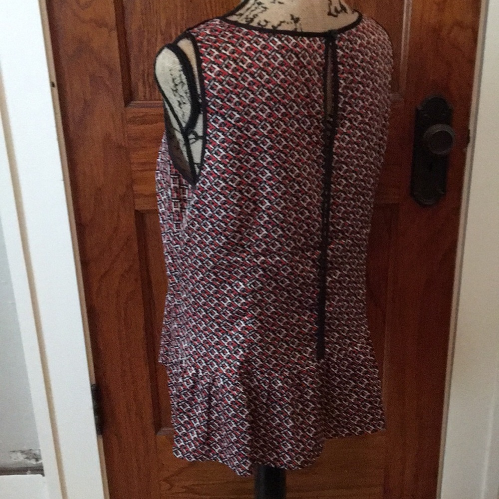 Tunic - Picture 2 of 4
